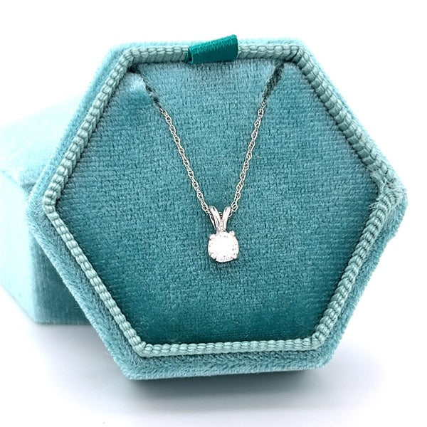 "Leanna"" 14K White Gold .30CT SI1 Clarity, FG Color Diamond Pendant Estate LYT