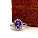 14K White Gold Oval Amethyst and 0.22 Carat Total Weight Diamond Ring