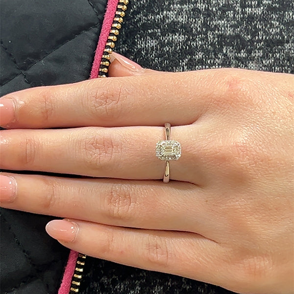 14K White Gold 1/10 Carat Total Weight (32) Diamond with 1/5CT Diamond Center Halo Bridal Engagement Ring