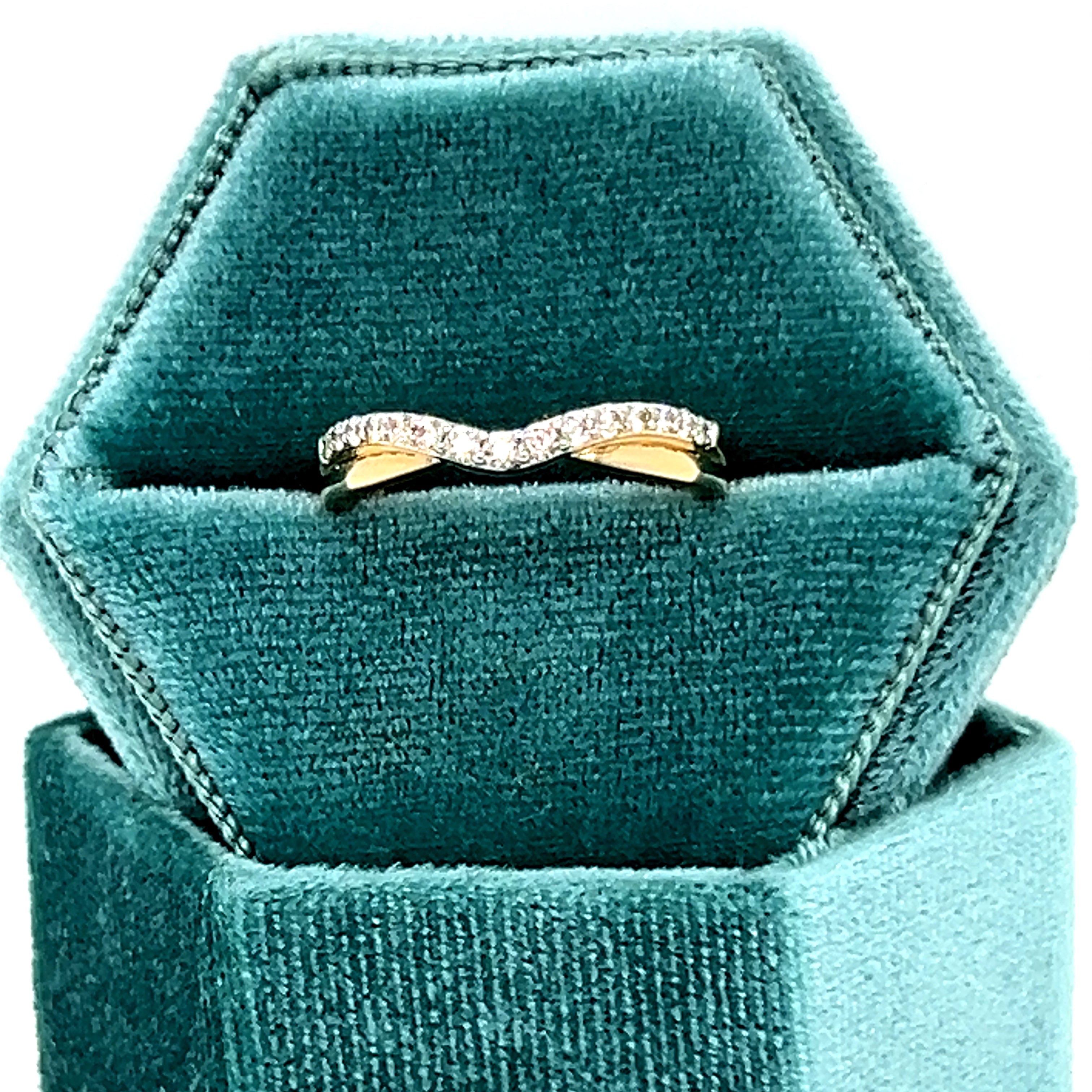14K Yellow Gold 0.25 Carat Total Weight Diamond Chevron Contour Shadow Wedding Anniversary Stackable Band Ring