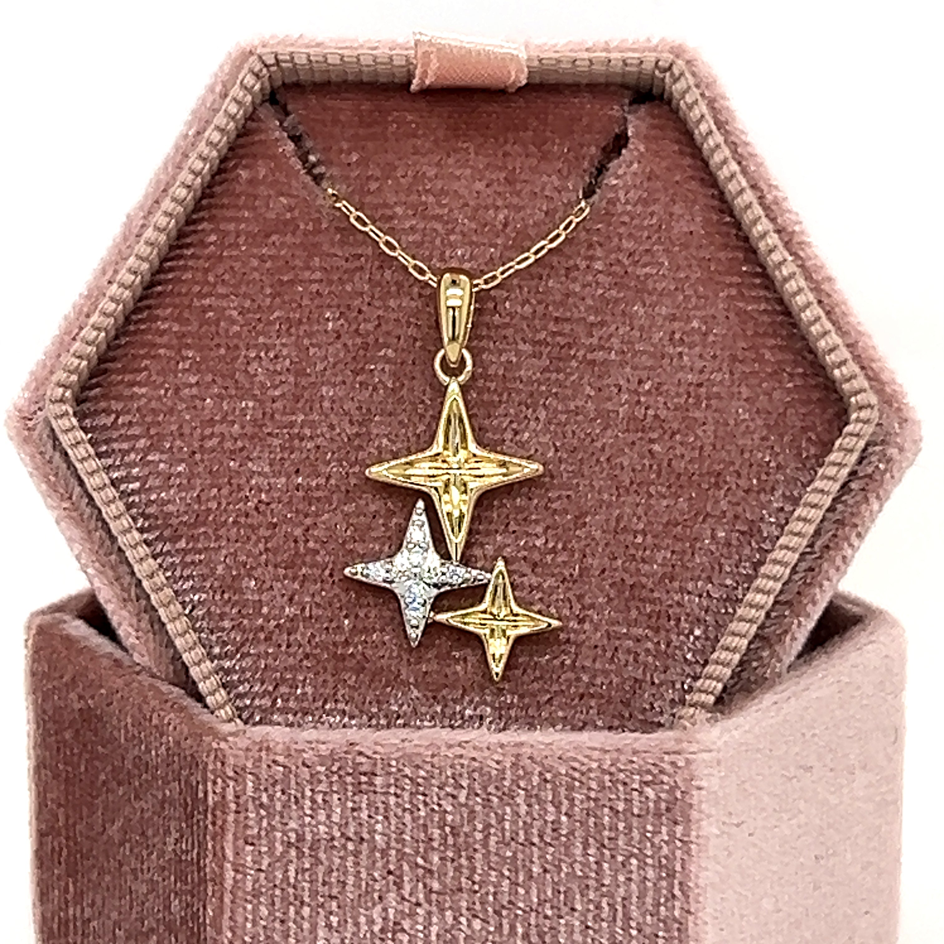 10K Yellow Gold 0.06 Carat Total Weight Diamond Tri-Star Pendant