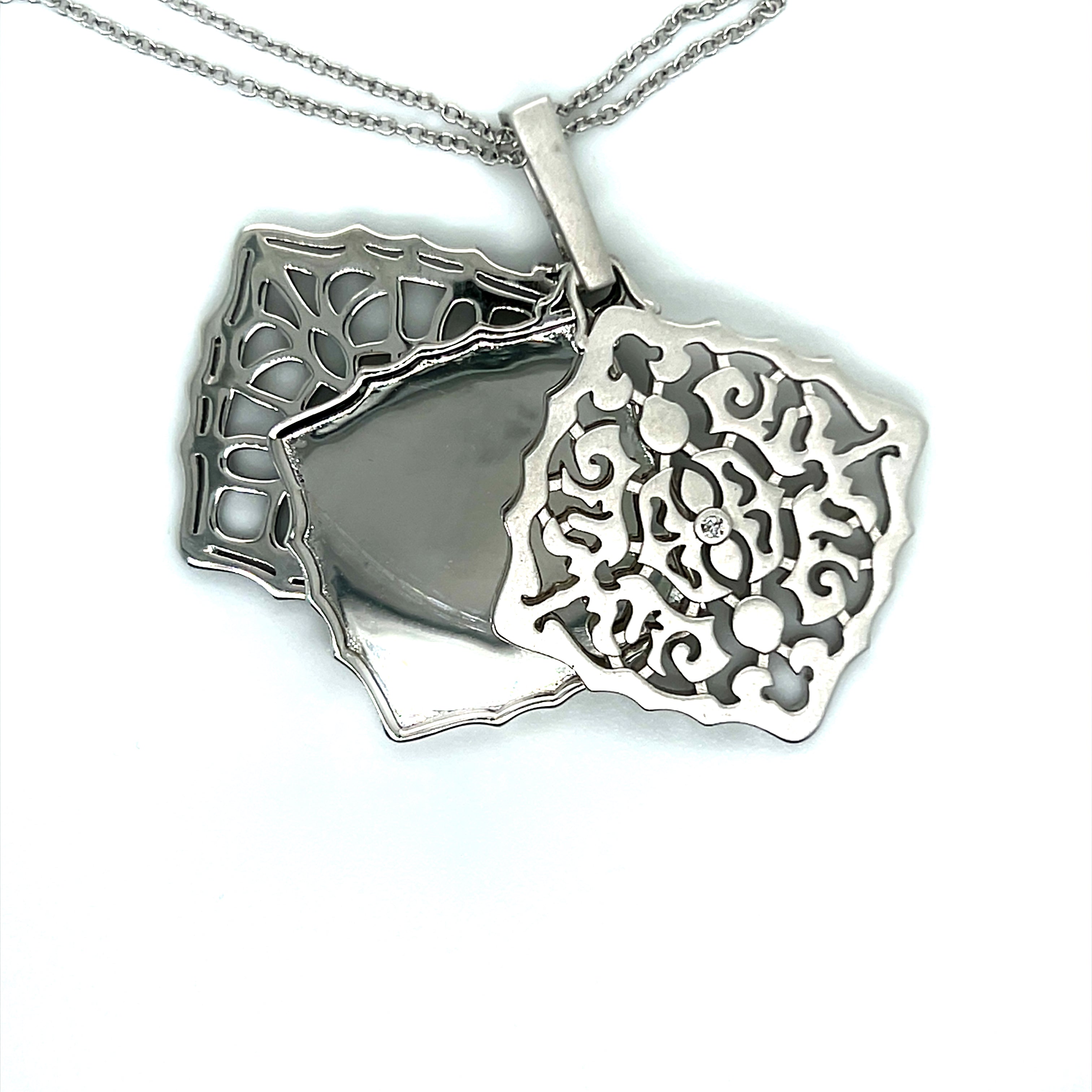 Sterling Silver Diamond Accent Locket 18"