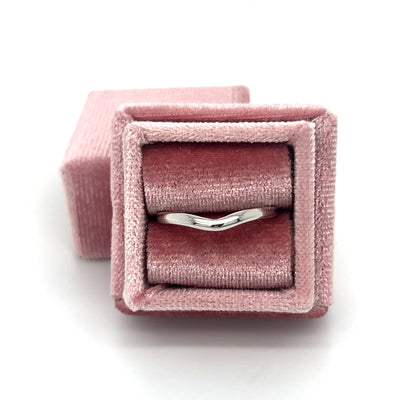 Women's 10K White Gold Curved Wedding Band