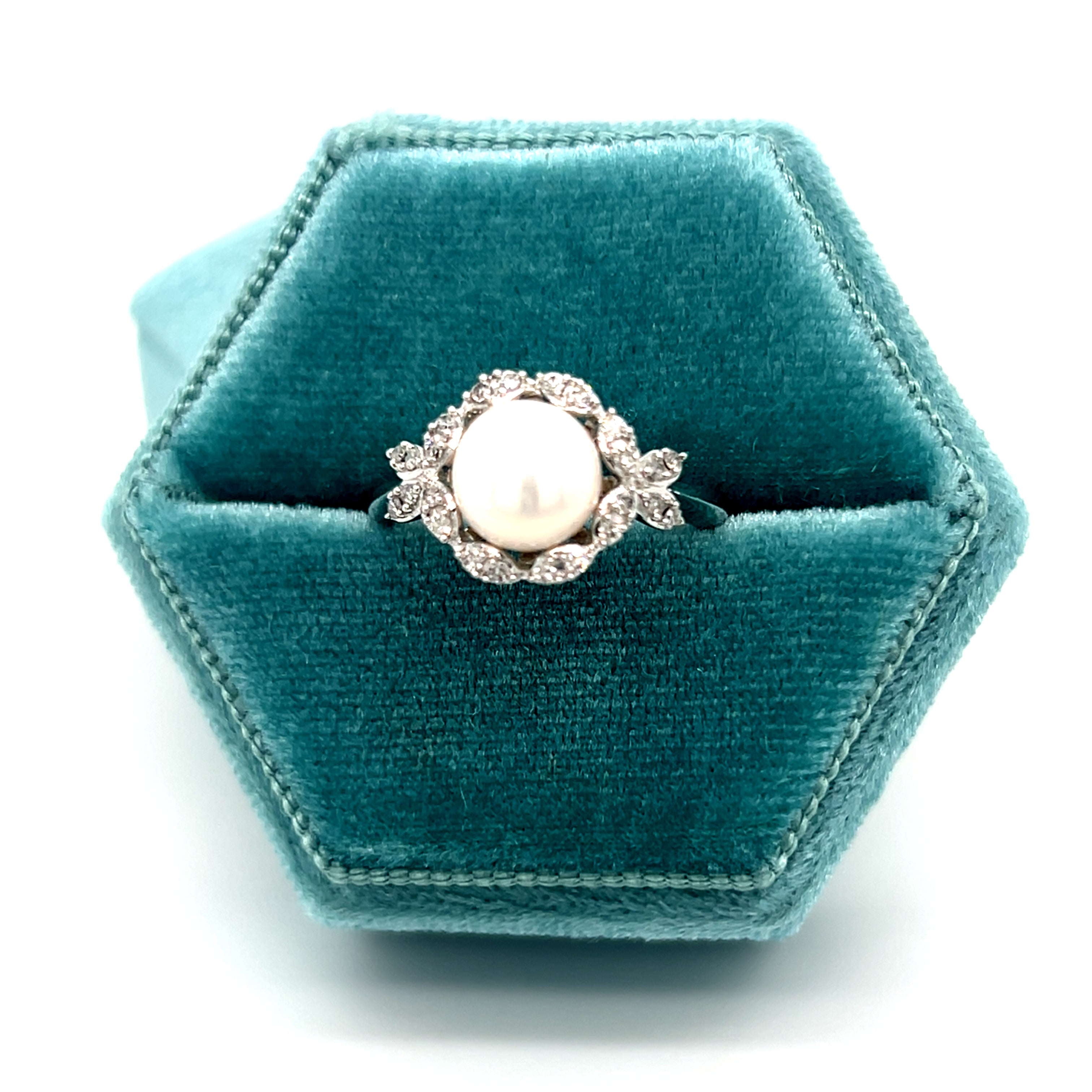 10K White Gold 8mm Freshwater Pearl and 0.15  Carat Total Weight Diamond Ring