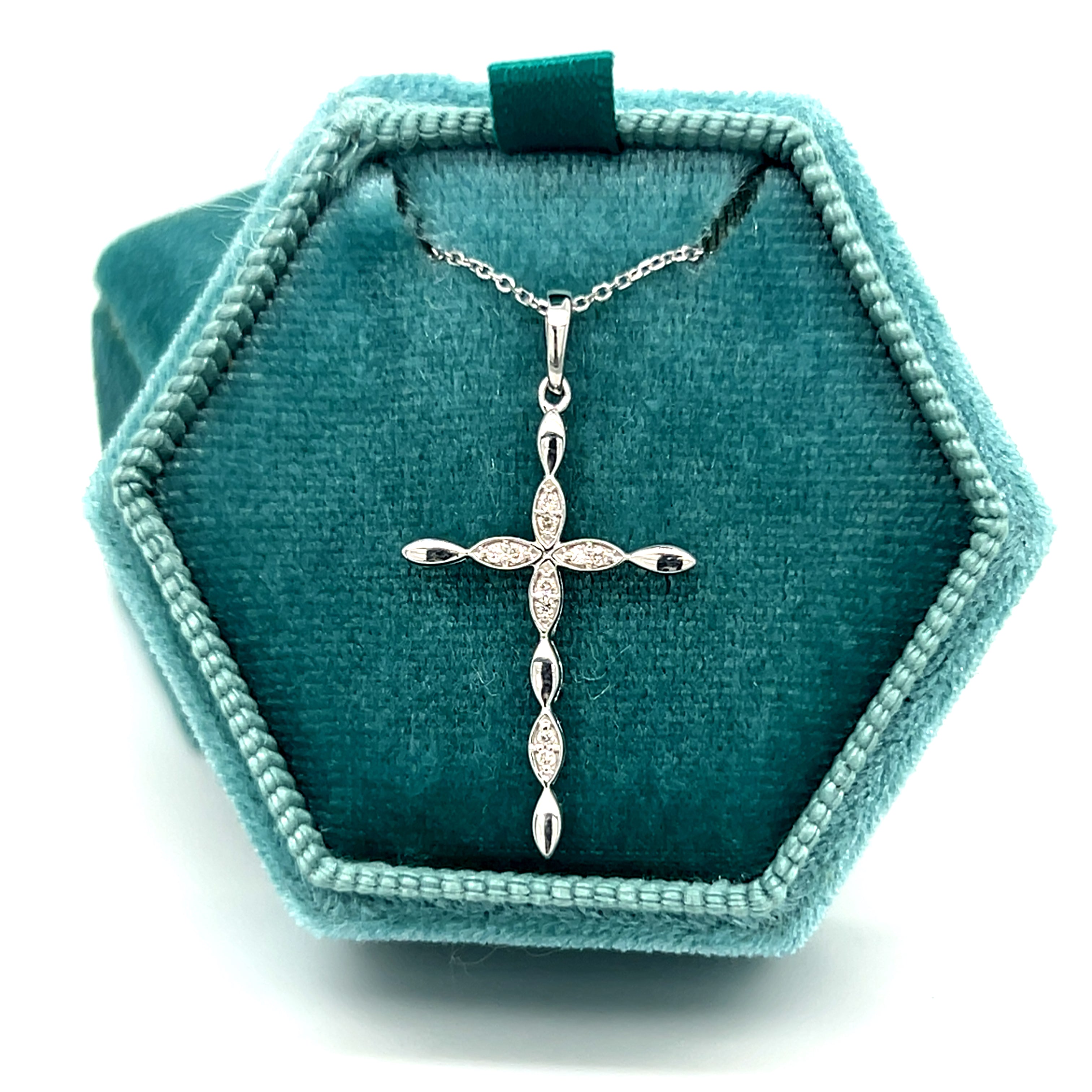 Sterling Silver 0.05 Carat Total Weight Diamond Cross Pendant