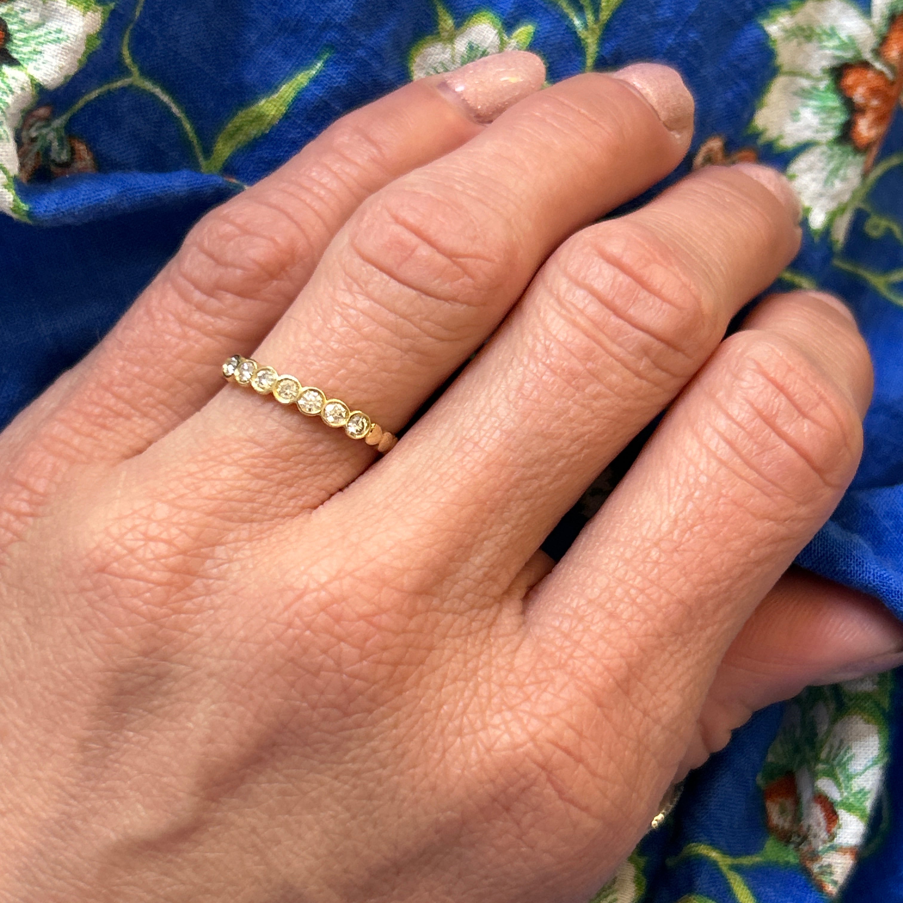 14K Yellow Gold 0.23 Carat Total Weight Bezel-Set Diamond Wedding Band
