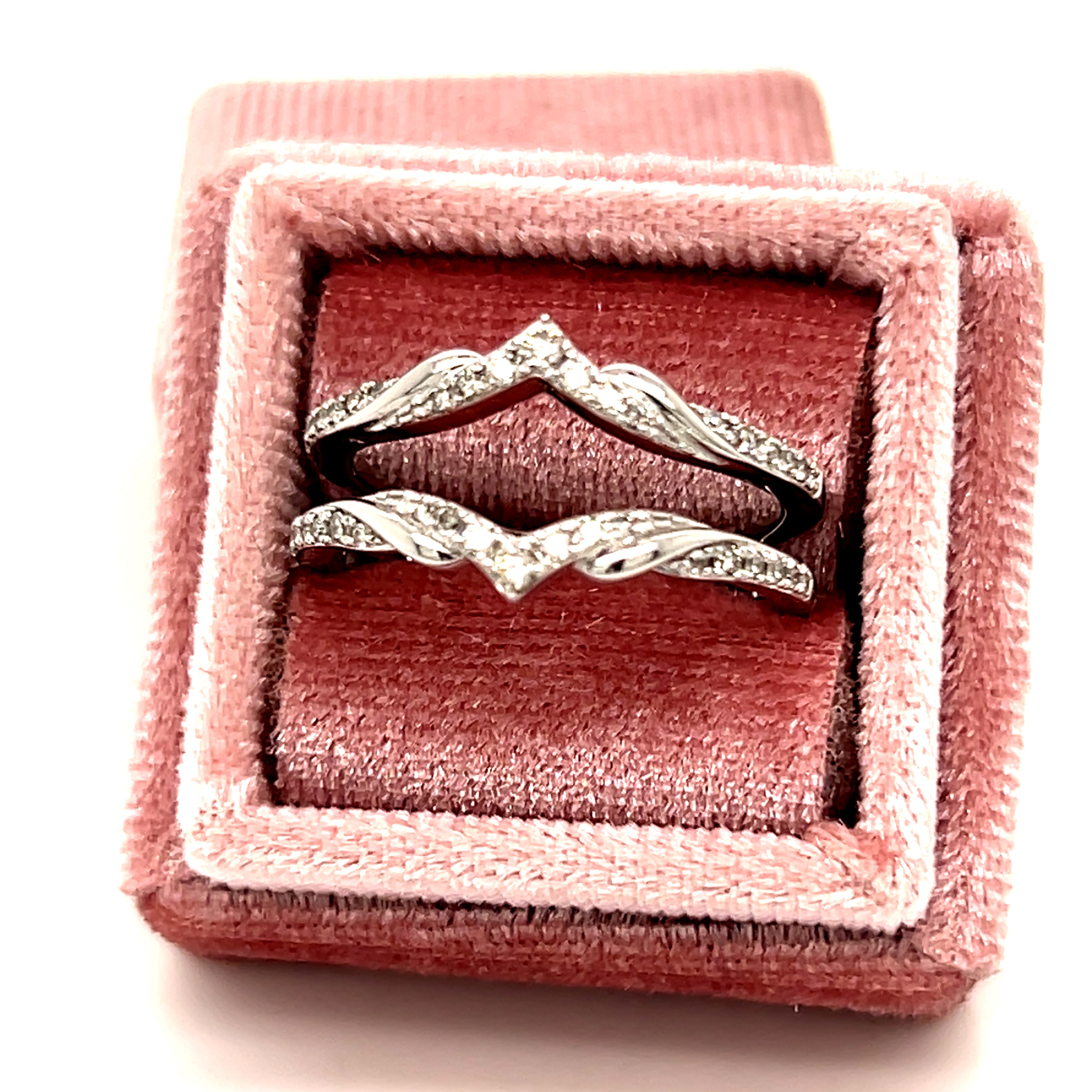 10K White Gold 1/4 Carat Total Weight Diamond Insert Ring