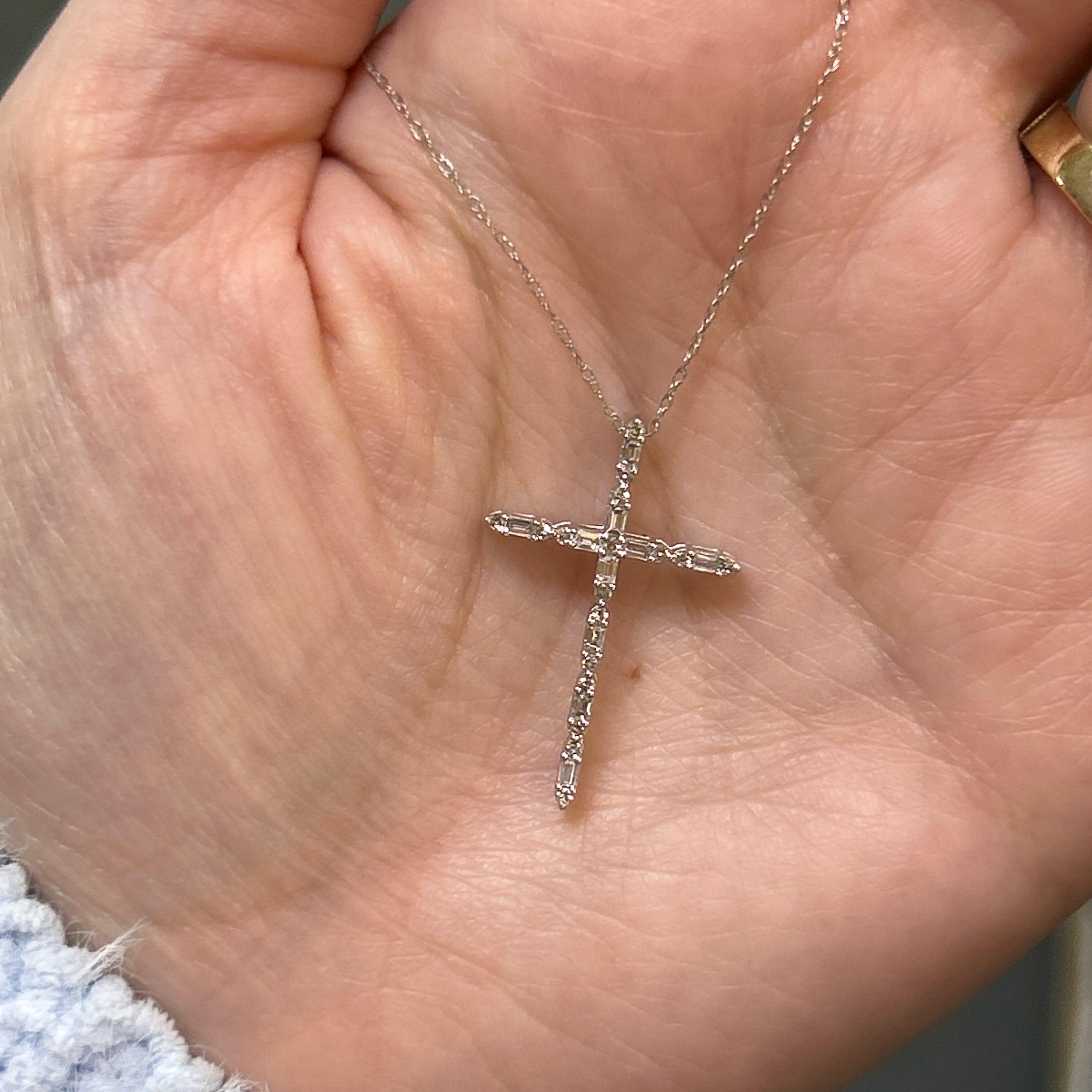 "Amy" 10K White Gold 1/4 Carat Total Weight Diamond Cross Necklace