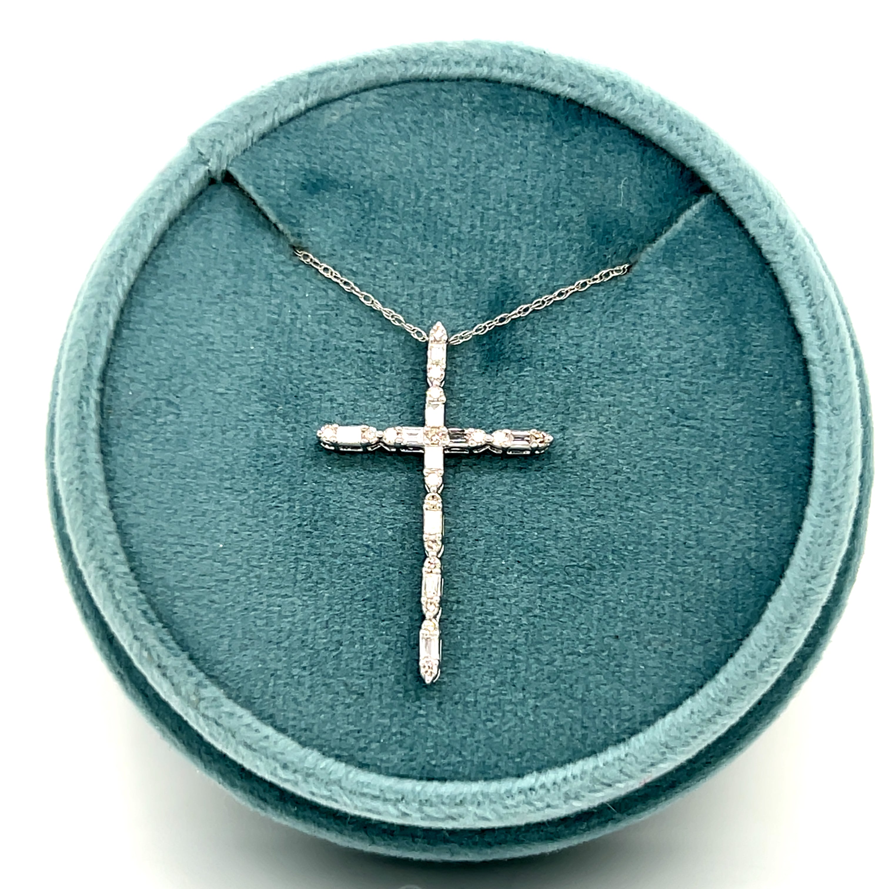 "Amy" 10K White Gold 1/4 Carat Total Weight Diamond Cross Necklace