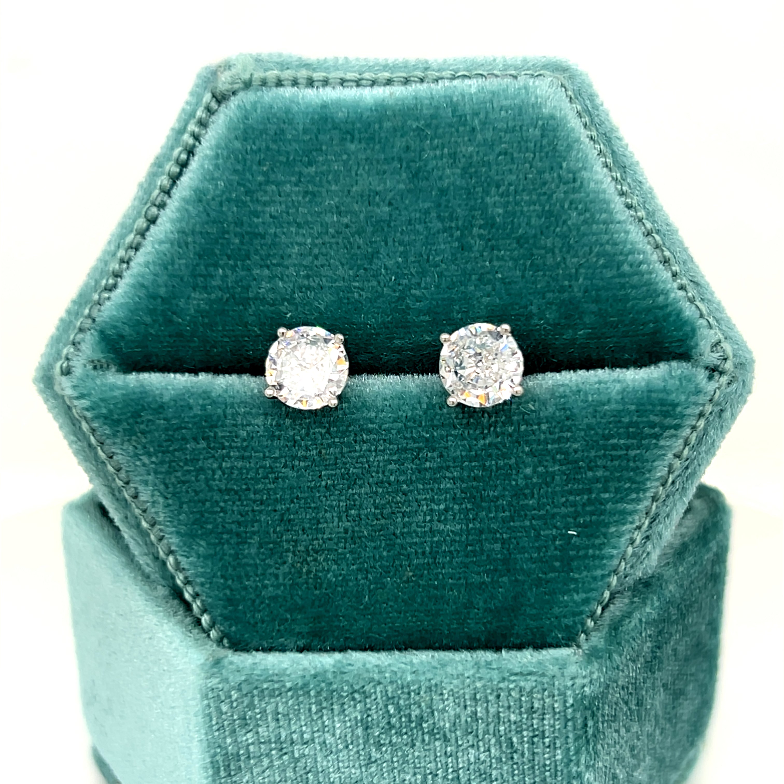 Sterling Silver 6mm Clear Cubic Zirconia Stud Earrings