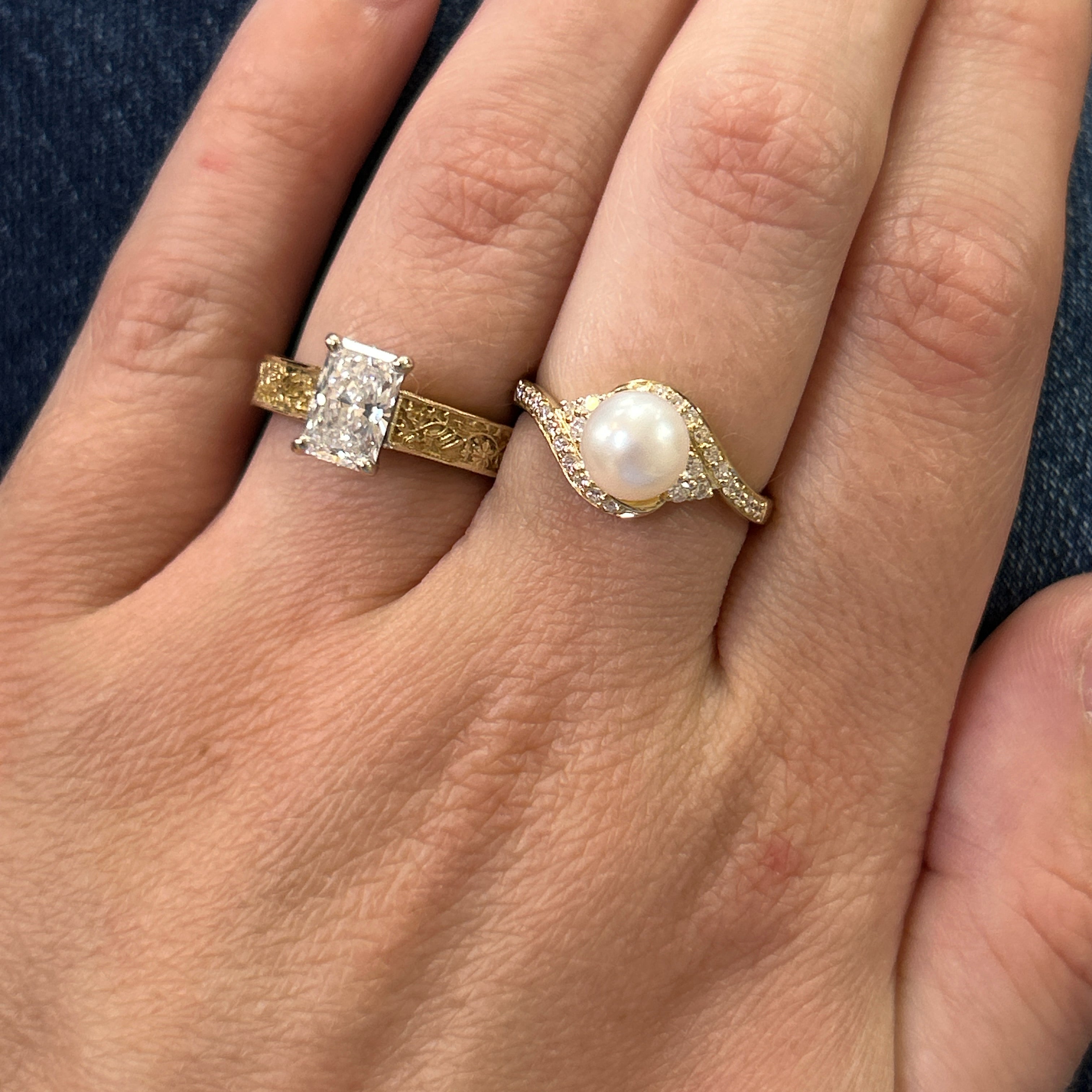 14K Yellow Gold Pearl Ring with Flowing Diamond Accents