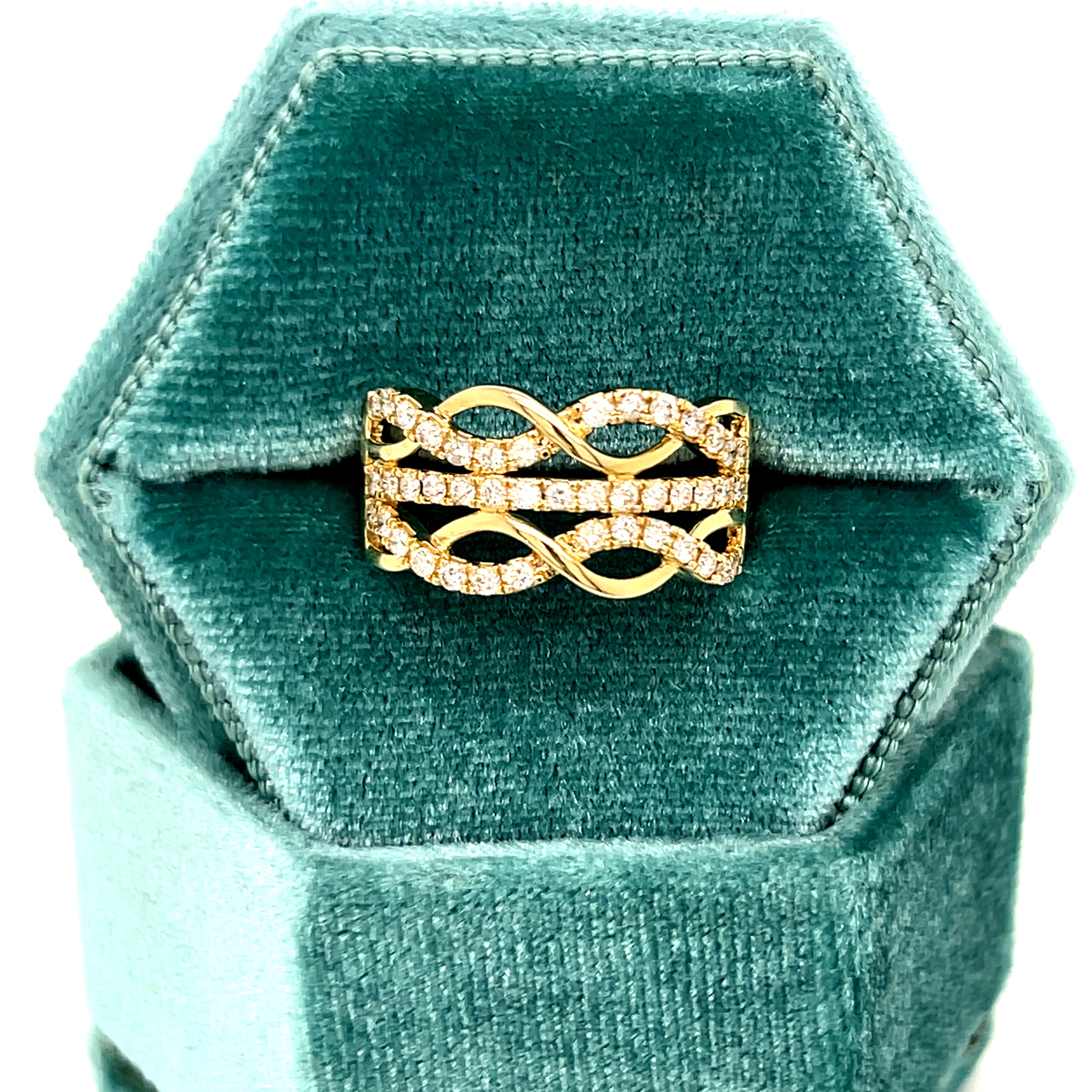 10K Yellow Gold 1/2 Carat Diamond Twist Anniversary/Fashion Band