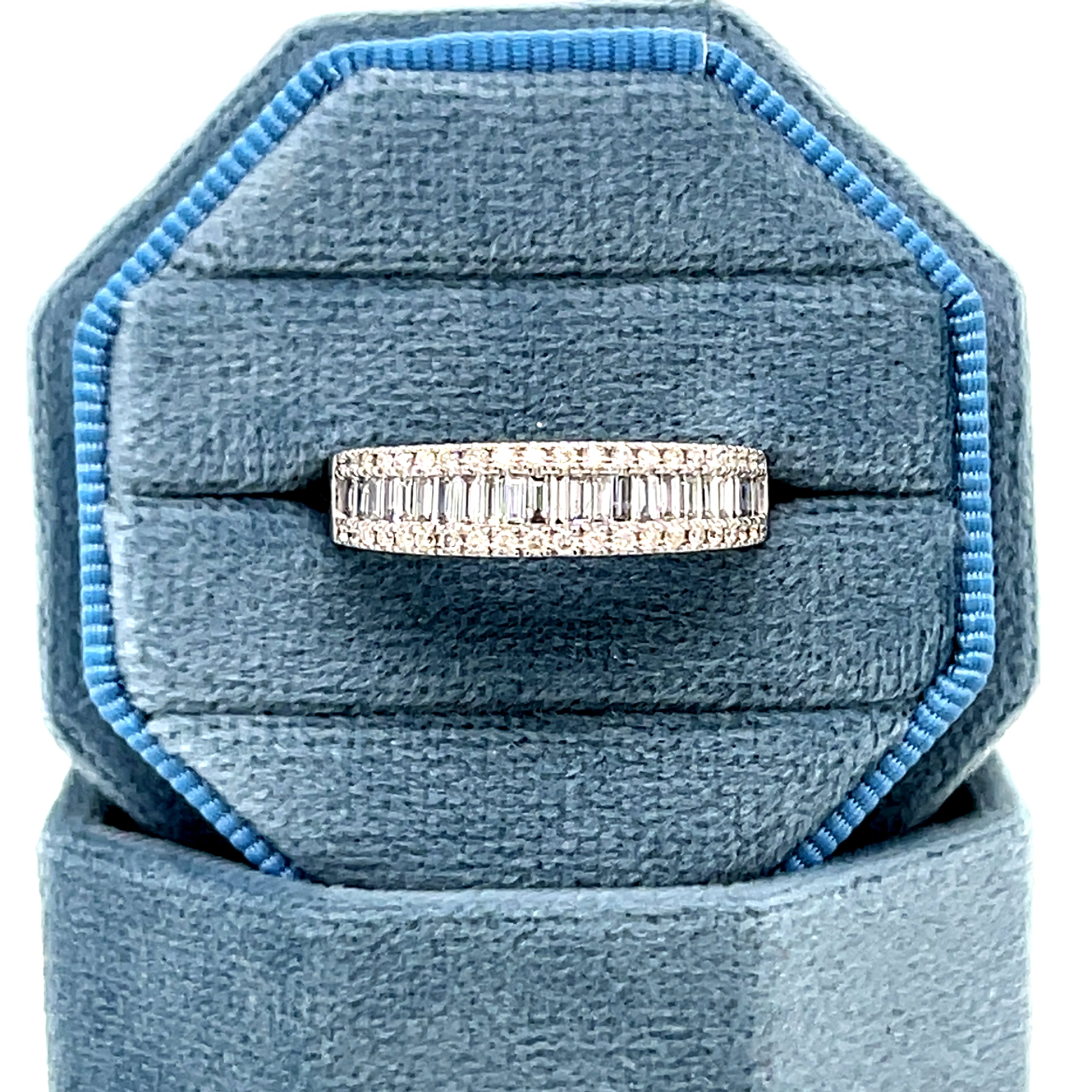 14K White Gold 0.65 Carat Total Weight Diamond Band Ring
