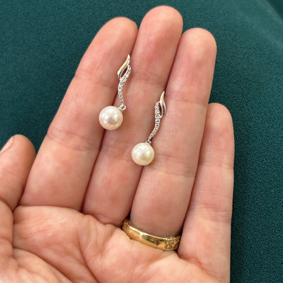 10K White Gold .13 Carat Total Weight Diamond 7mm Pearl Earrings