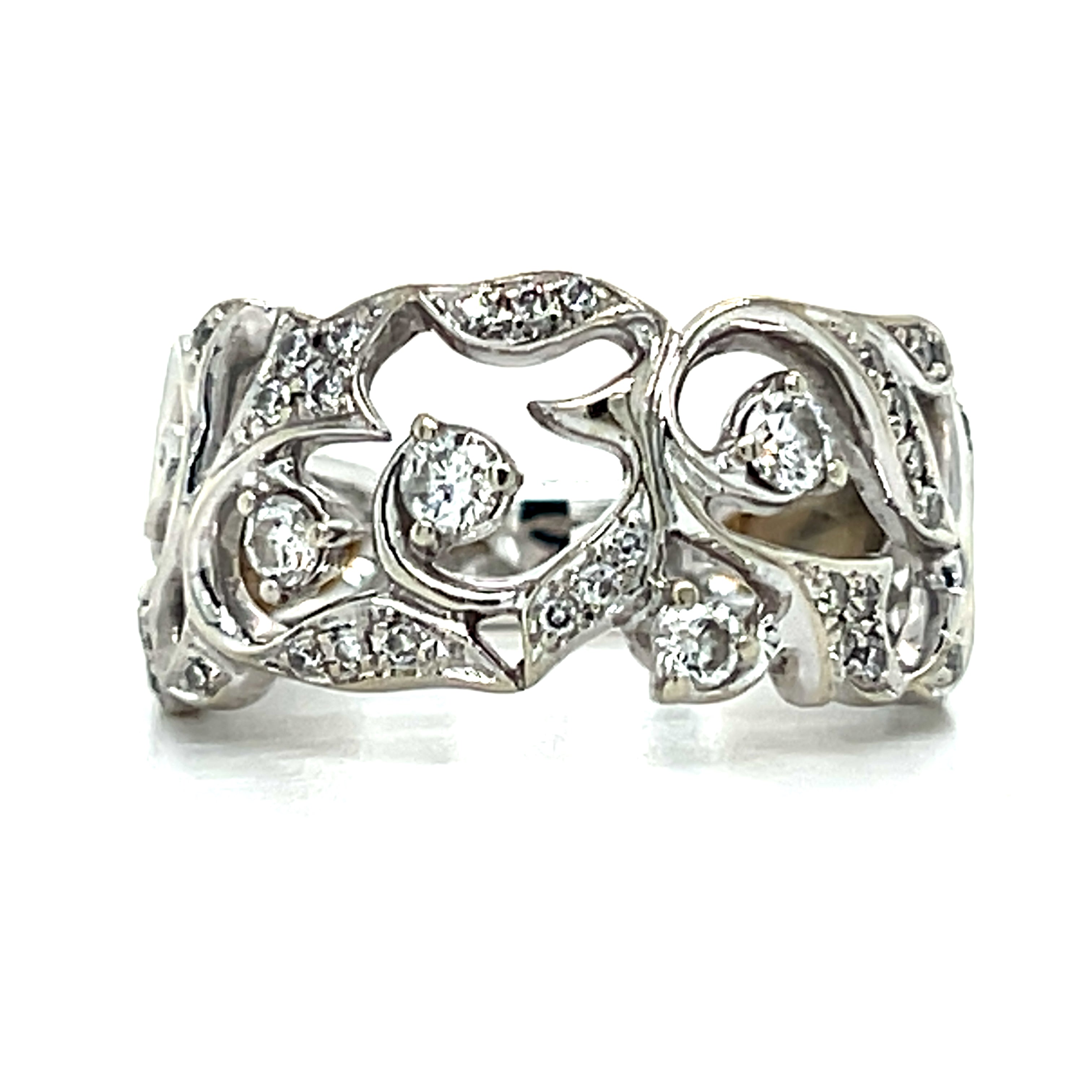 14K White Gold 0.57ctw Natural Diamond Floral Band