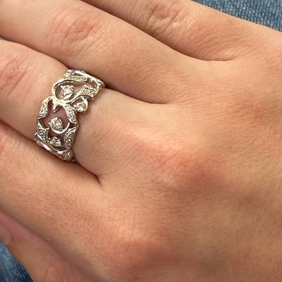 14K White Gold 0.57ctw Natural Diamond Floral Band