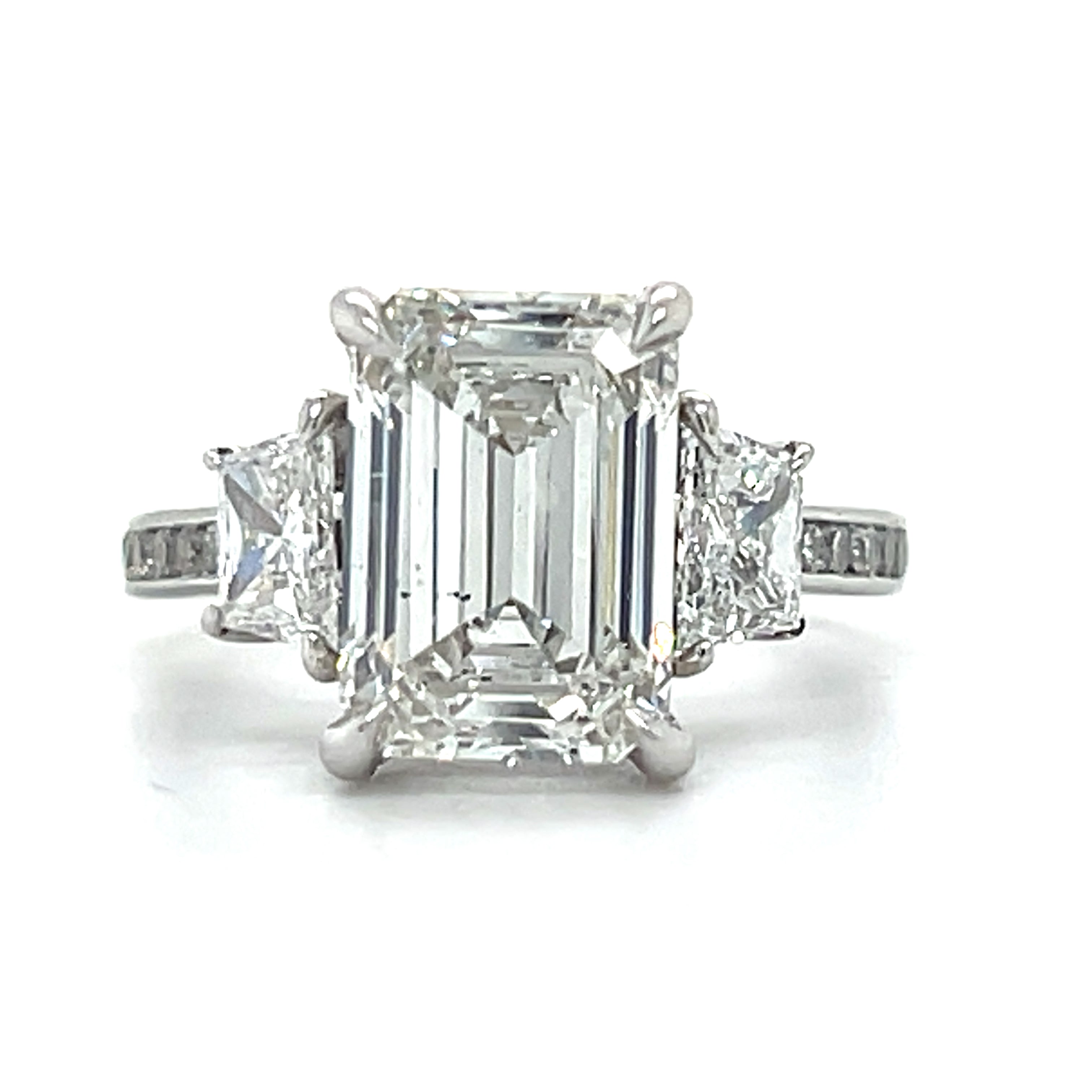 White Gold Lab Grown Emerald-Cut Center Stone with Trapezoid Side Stone Bridal/Engagement/Wedding/