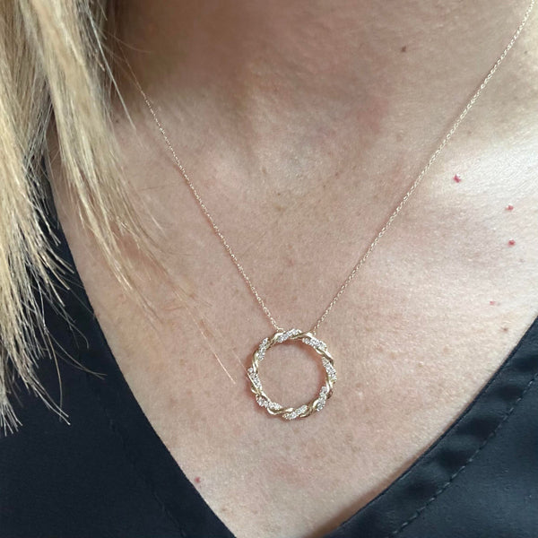 10K Yellow Gold 1/4 Carat Total Weight Diamond Twisted Infinity Circle Pendant - 18" Chain