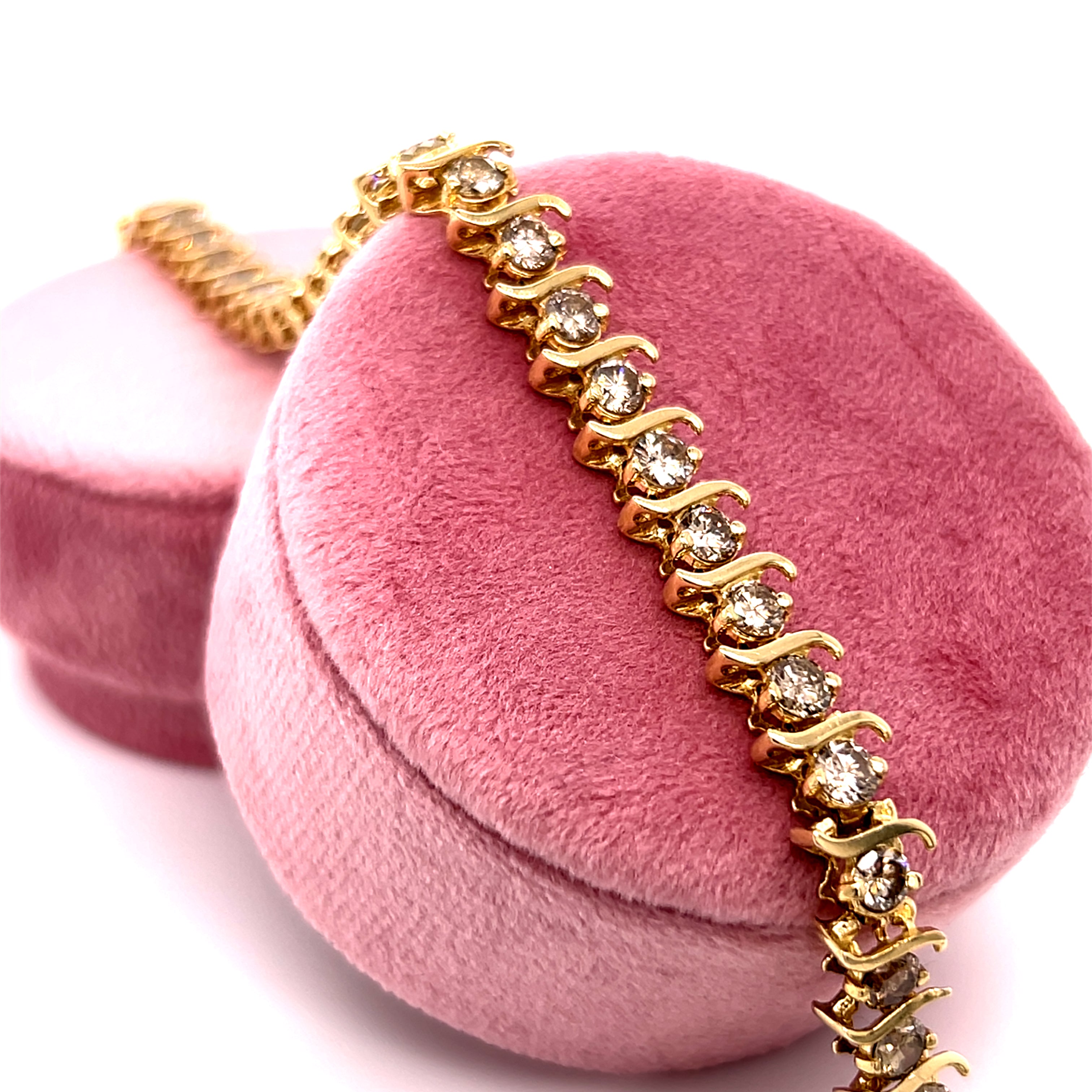 "Amaryllis" 14K Yellow Gold 17g 6CT Tennis Bracelet 7" Estate