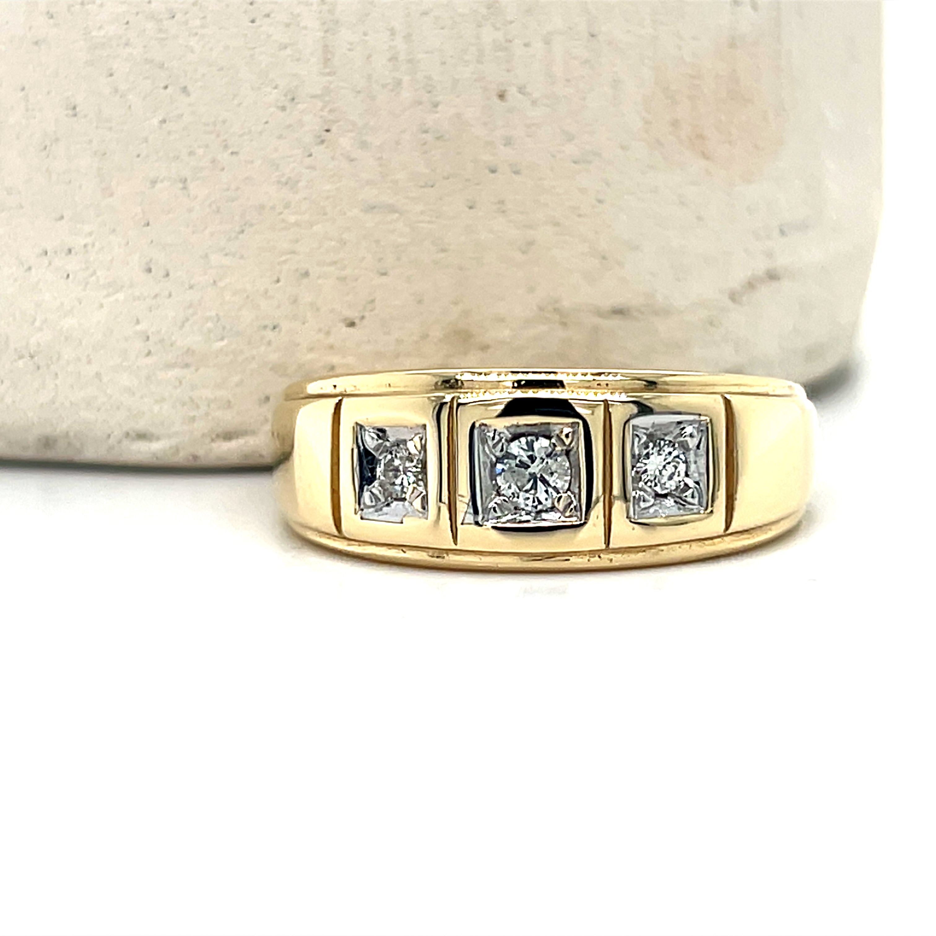 "Curtis" Men's 10K Yellow and White Gold 0.22 Carat Total Weight Diamond Wedding/Anniversary Band Estate PALYG225