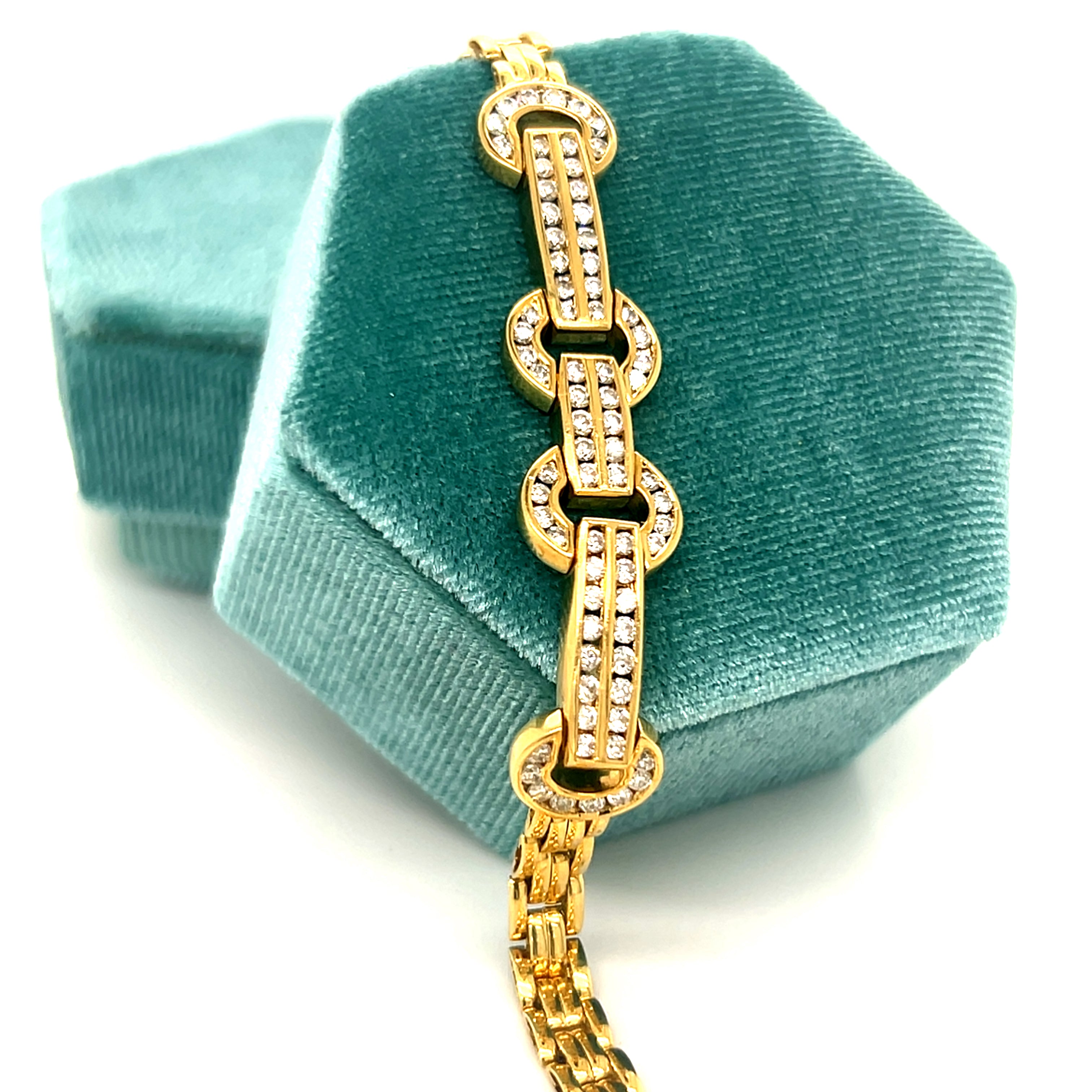 "Flora" 18K Yellow Gold 14.3g 1.2 Carat Total Weight Diamond Bracelet 7" Estate