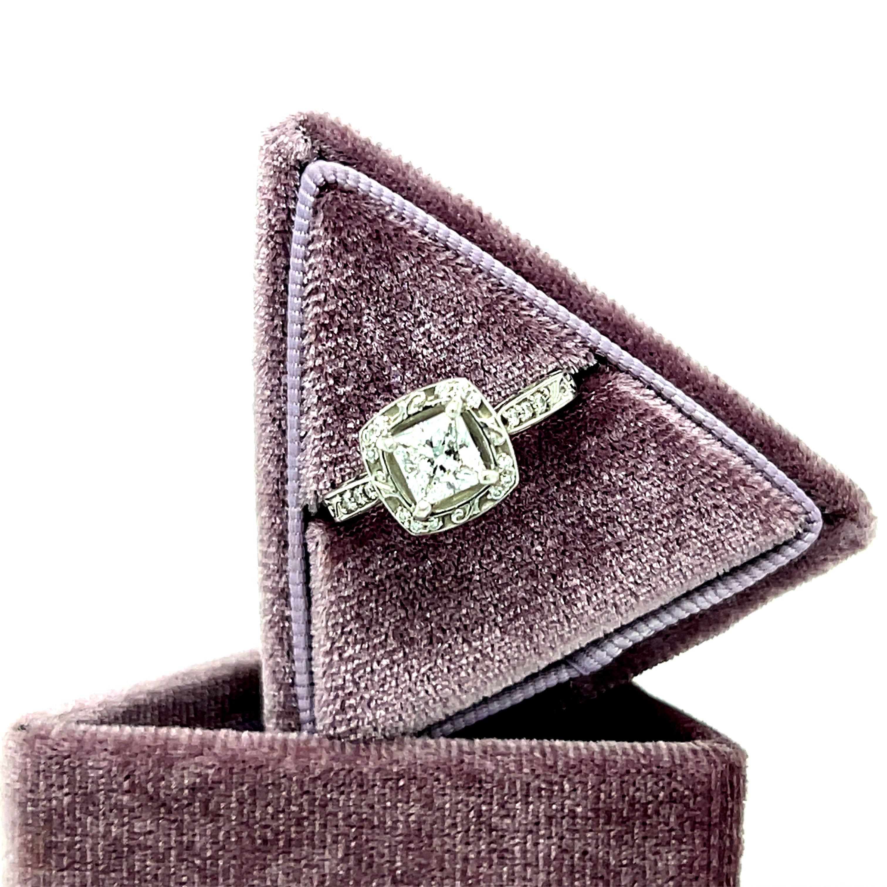 "Igraine" Platinum 1.00CT Princess Cut F Color, SI3 Diamond Engagement Ring Estate