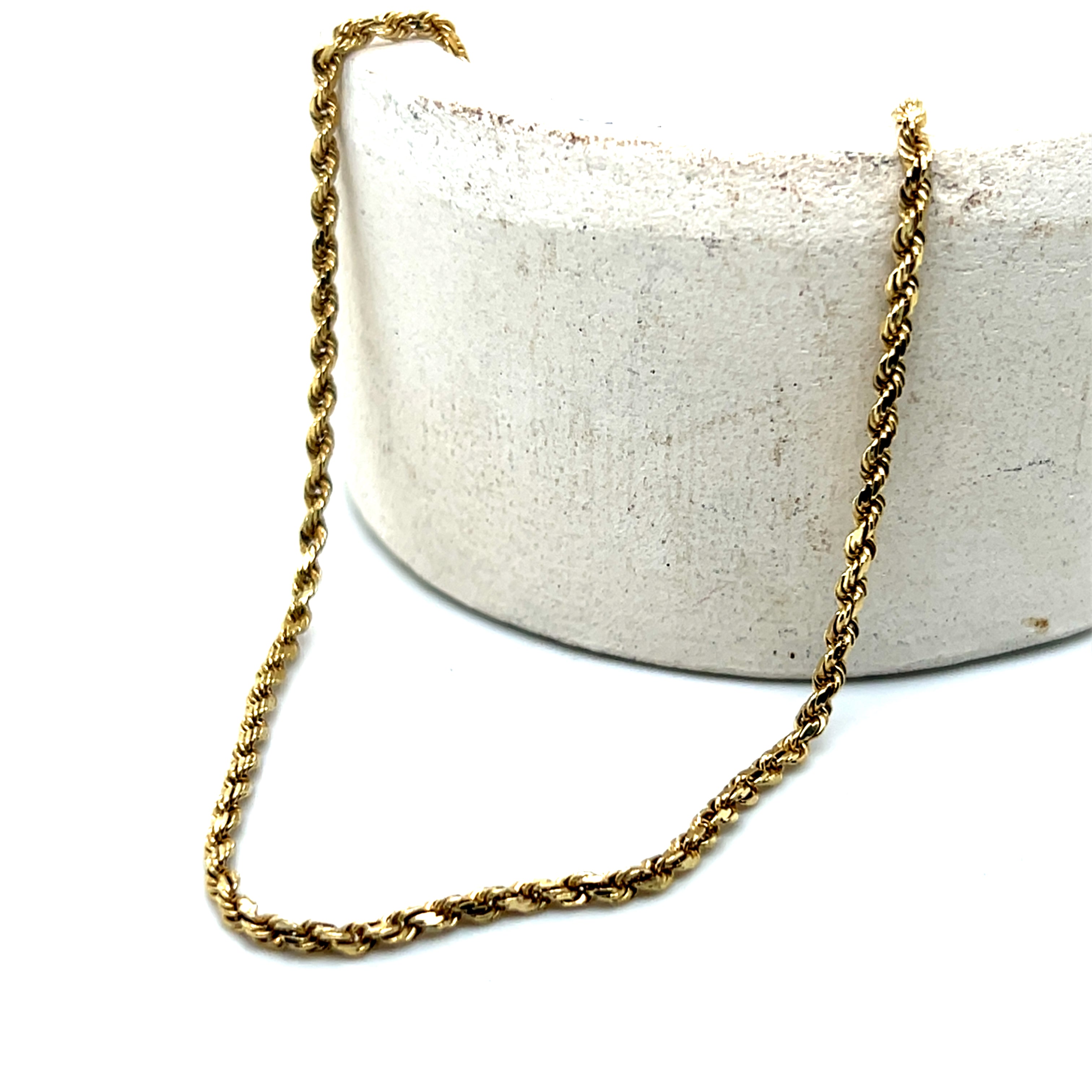 "Janna" 14K Yellow Gold 8.5g 2.3mm Rope Chain 18" Estate
