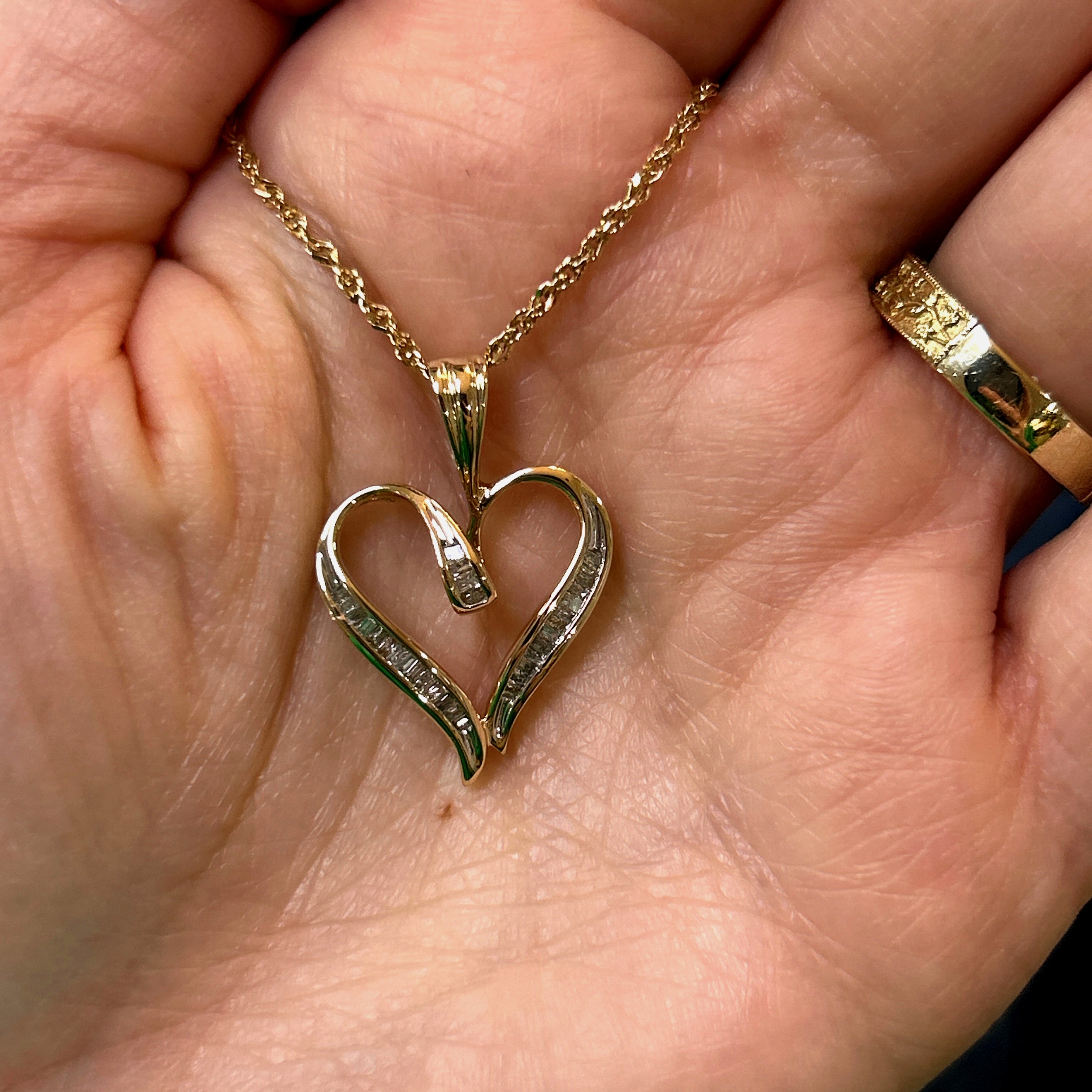 "Kelsey" 10K Yellow Gold 1/5ct Diamond Heart Pendant Estate