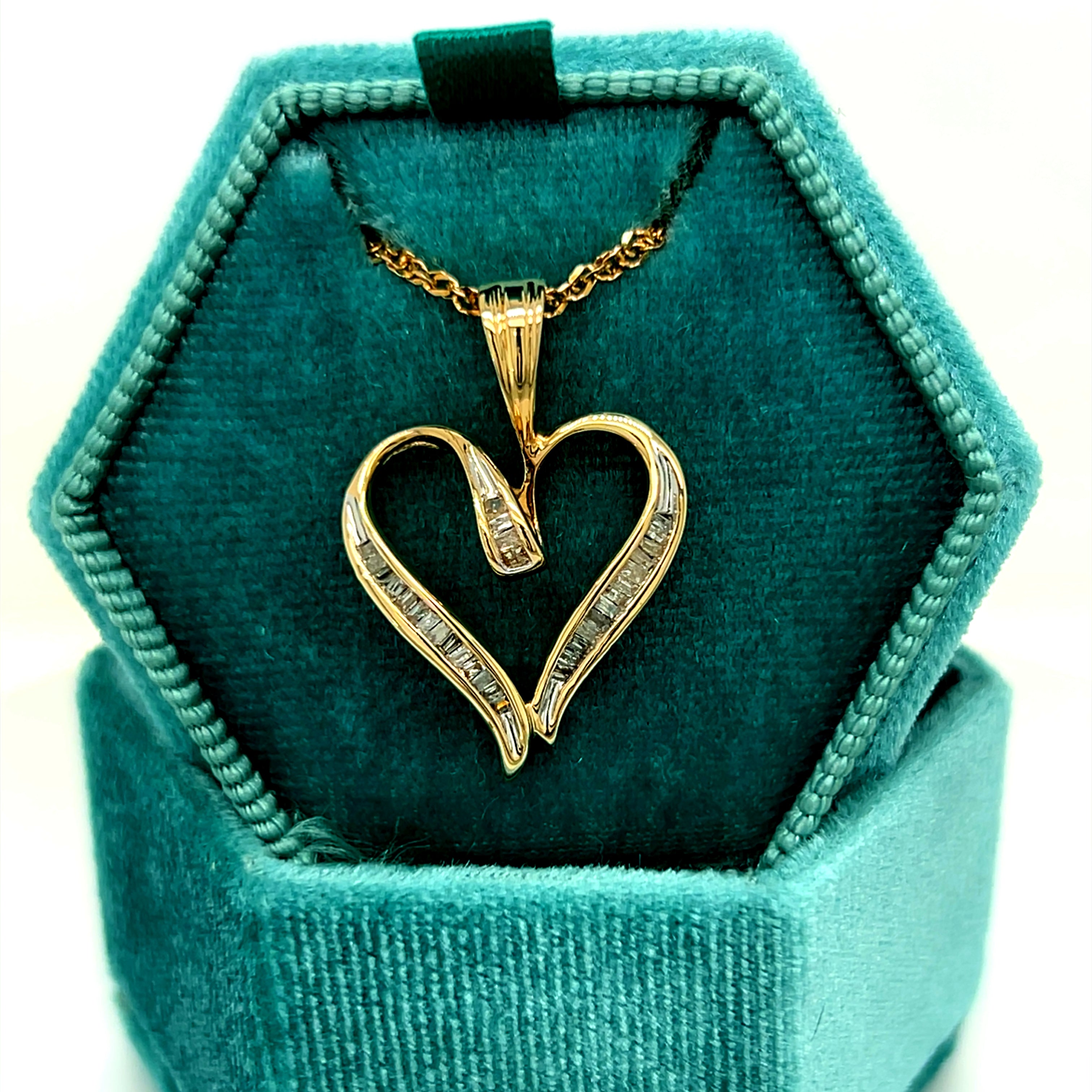 "Kelsey" 10K Yellow Gold 1/5ct Diamond Heart Pendant Estate