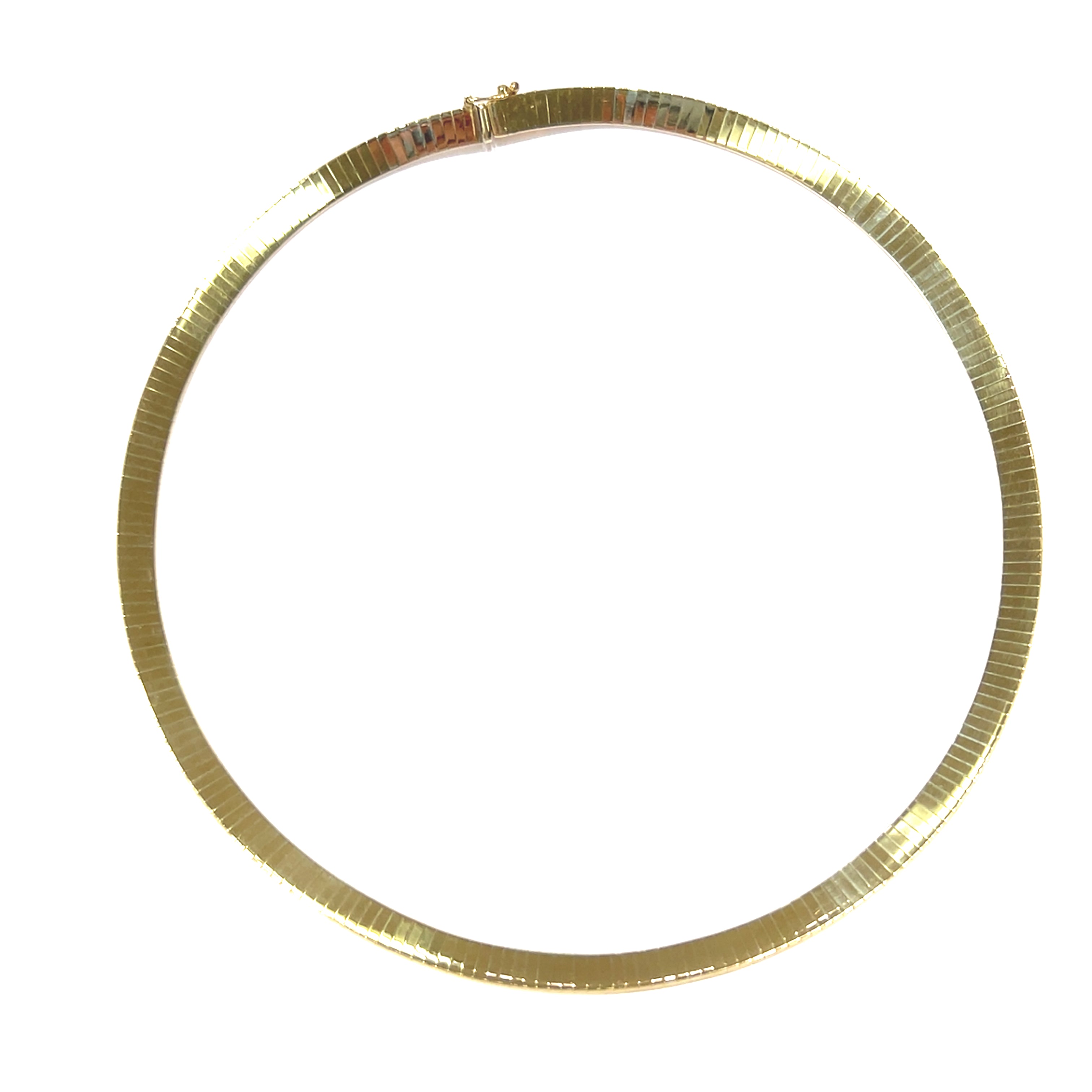 "Ma'am" 14K Yellow Gold Flat Omega 16 inch 36g