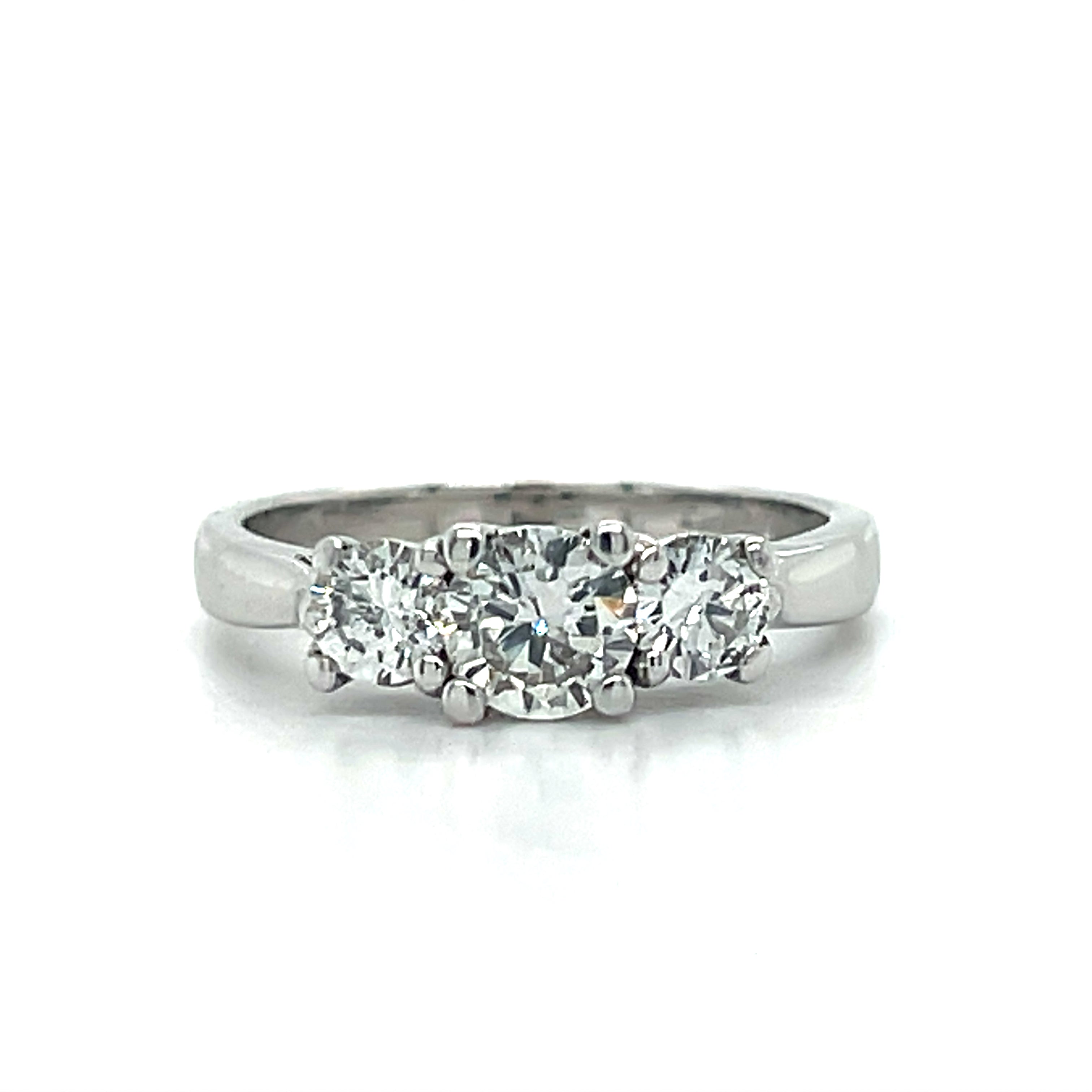 "Notre-Dame" 14K White Gold 0.93 Carat Total Weight Diamond 3-Stone Bridal/Engagement/Wedding/Anniversary Ring Estate PZXOTY225