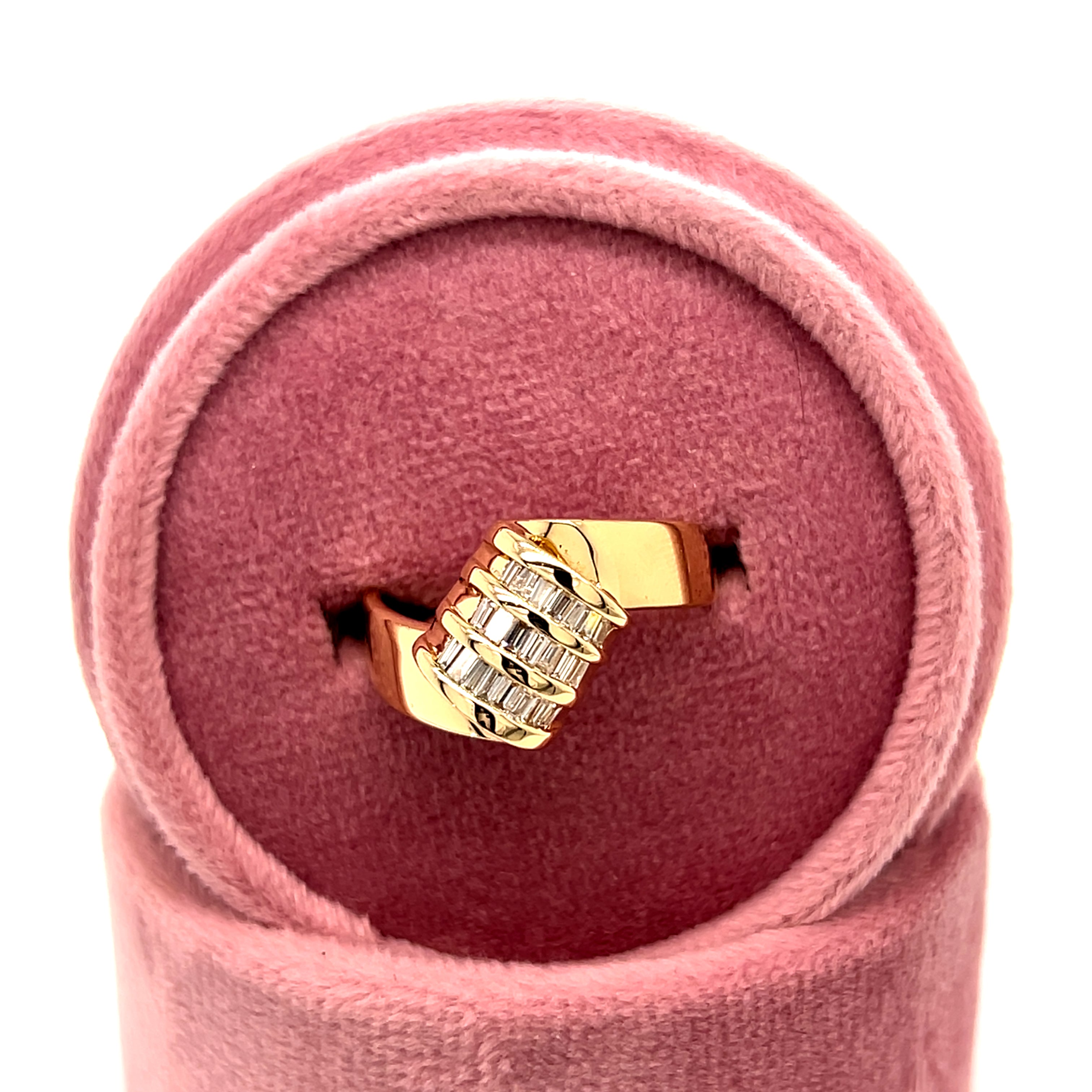 "Shirley"  14K Yellow Gold 0.30CTW Baguette Cut Diamond Oval-Shape Band Ring Estate