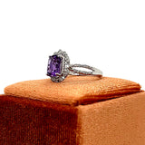 14K White Gold Oval Amethyst and 0.22 Carat Total Weight Diamond Ring