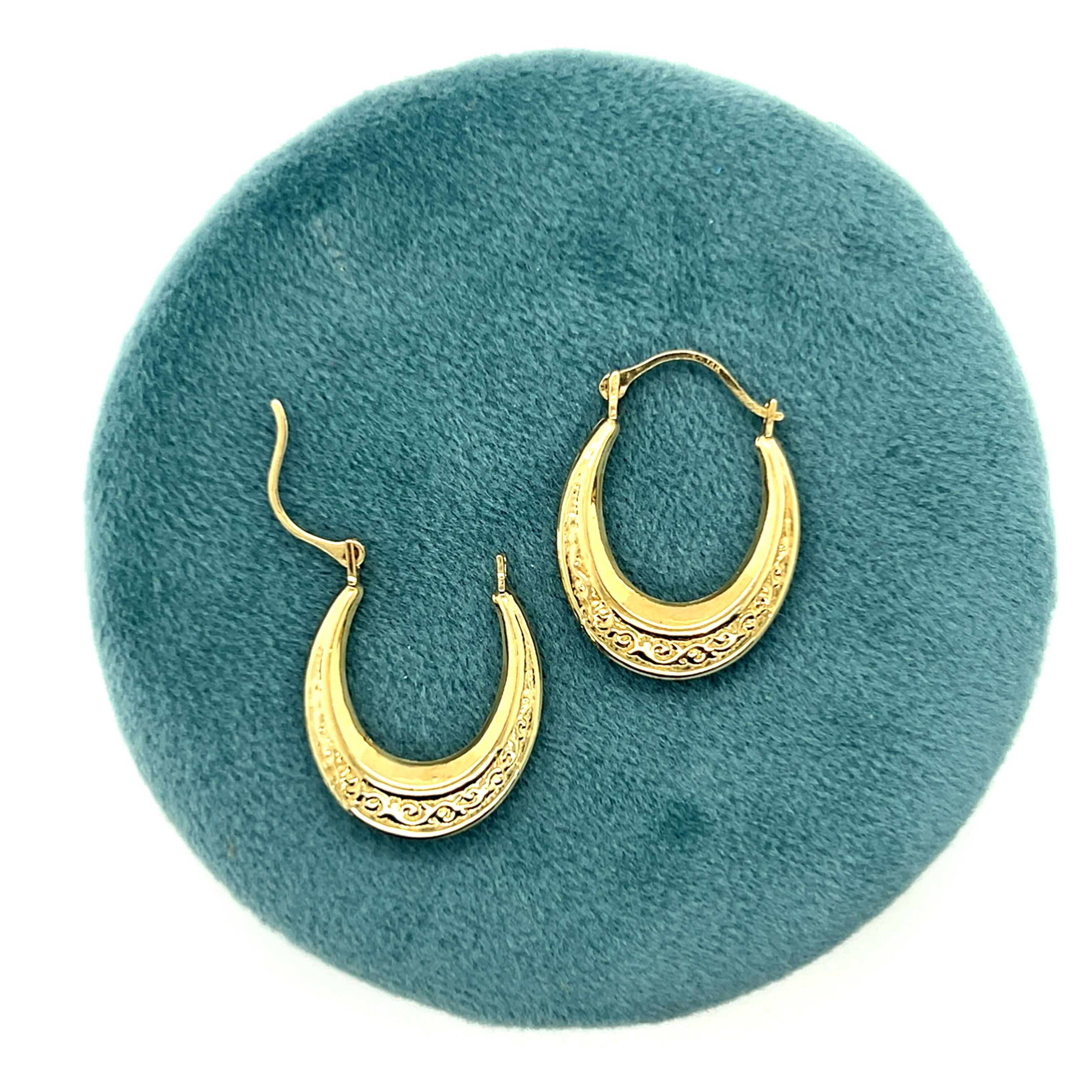 "Willa" 14K Yellow Gold Vintage Filigree Hoop Earrings Estate