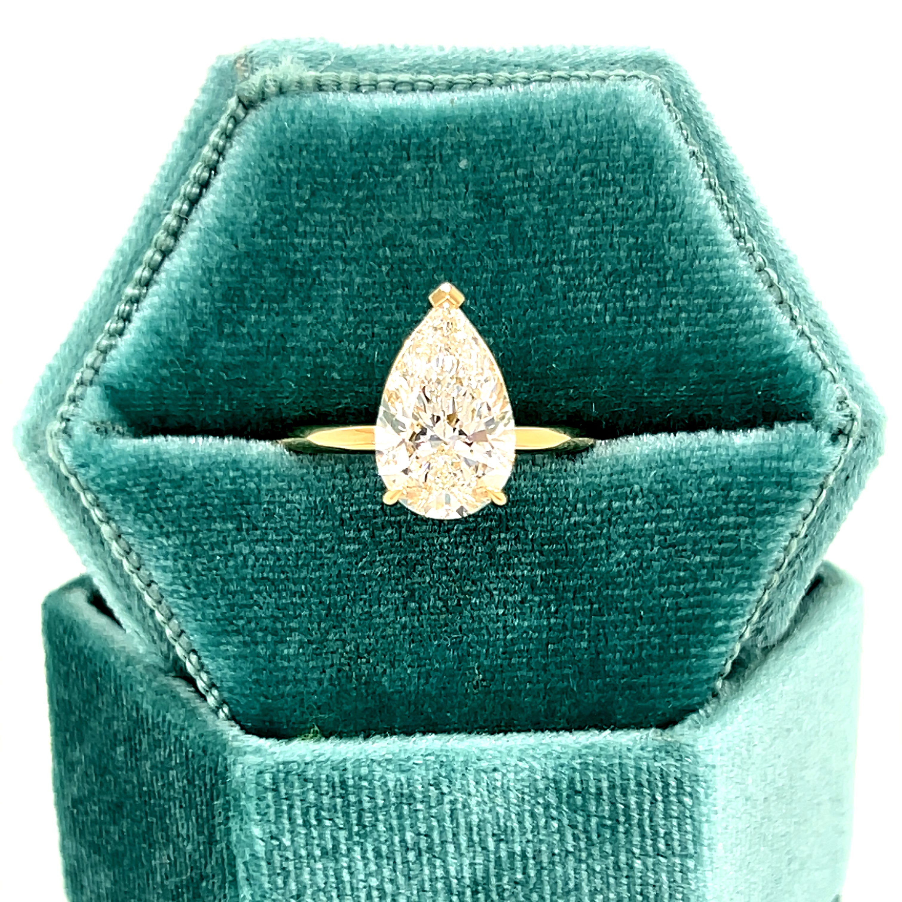 14K Yellow Gold 3.00CT E VVS2 IGI Pear Solitaire Lab Grown Diamond Engagement Ring
