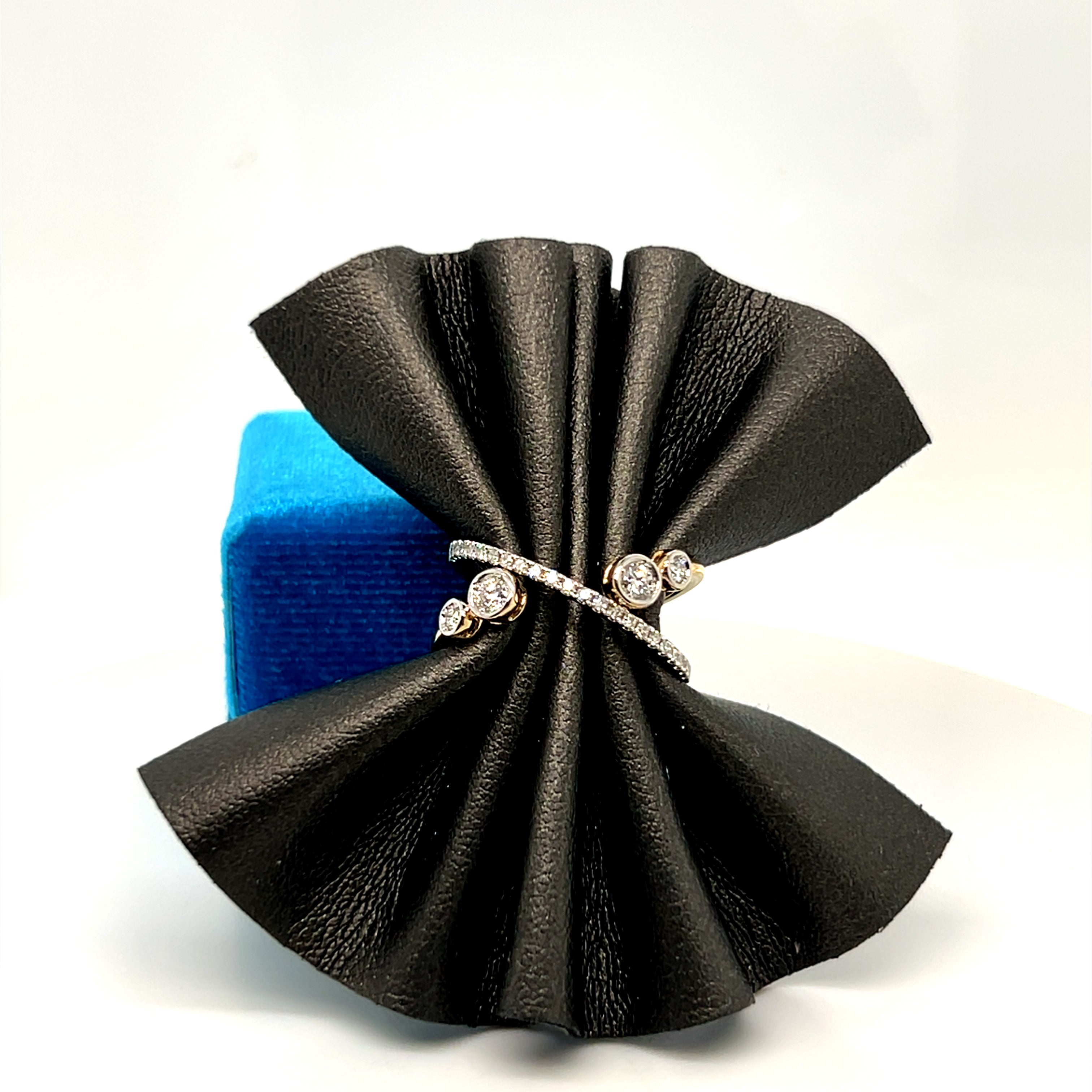 Diamond Criss Cross Fashion Band Ring